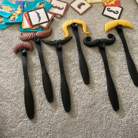 Moustache Smash! game - Picture 2 of 2